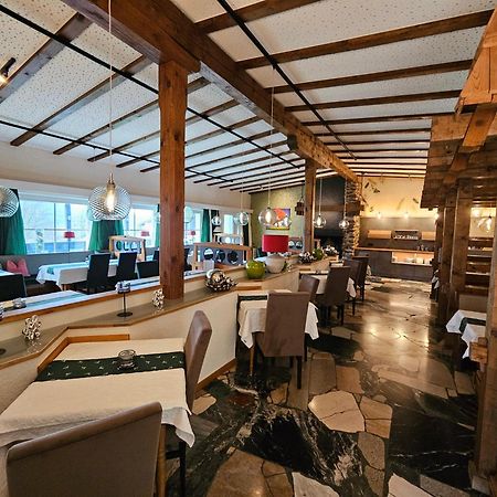 Hotel Waldblick โบเดนไมส์ ภายนอก รูปภาพ
